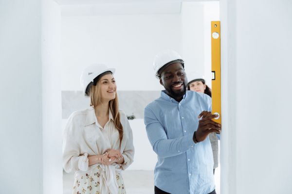 Comment Choisir les Bonnes Équipements pour Rénover Votre Propriété